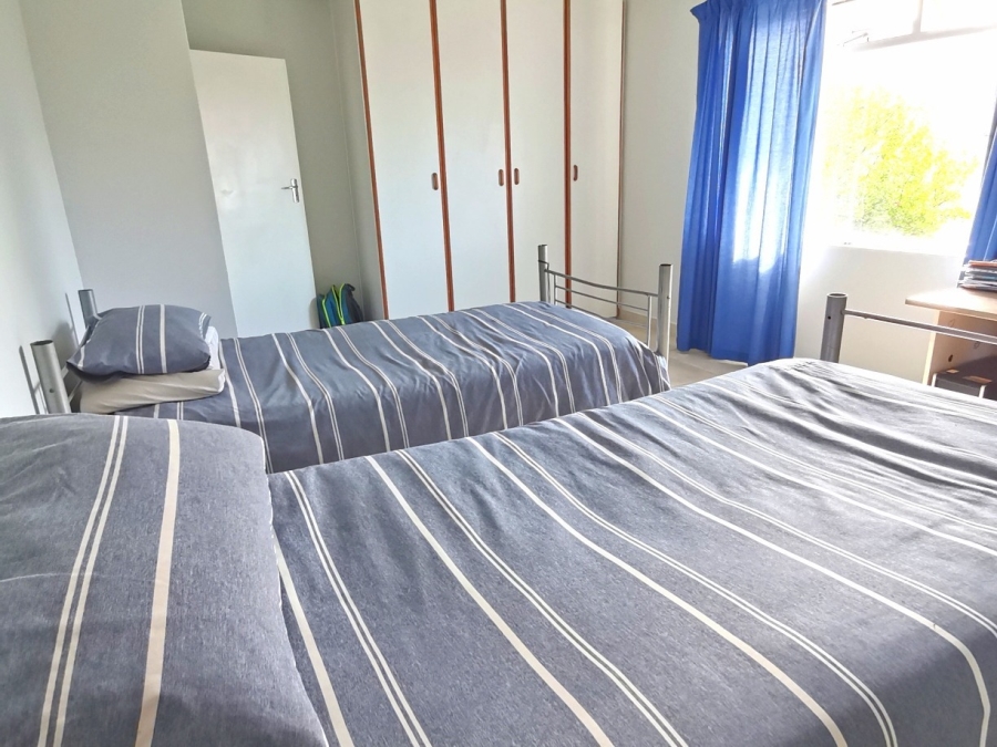 6 Bedroom Property for Sale in Onrus Western Cape